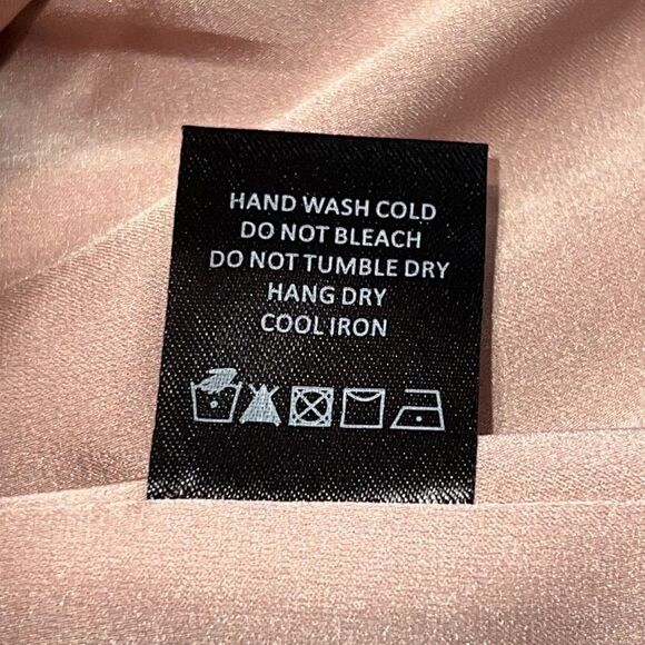 NWT Dundas X Revolve Marion Blazer in Blush Medium - Picture 14 of 16